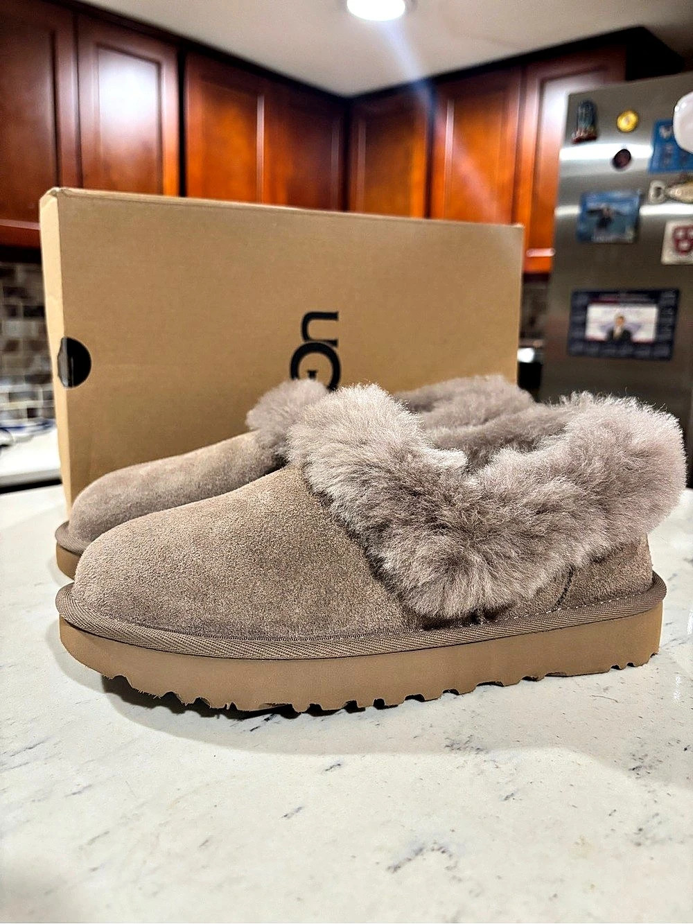 Size 6- Ugg Australia Women's Nita  Wool Culf Slippers CRBO New In Box 1119002